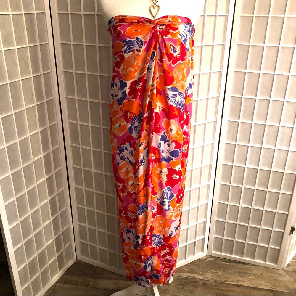 I*SPACE swim cover up. Beautiful colors. You can wear it differently. NW…